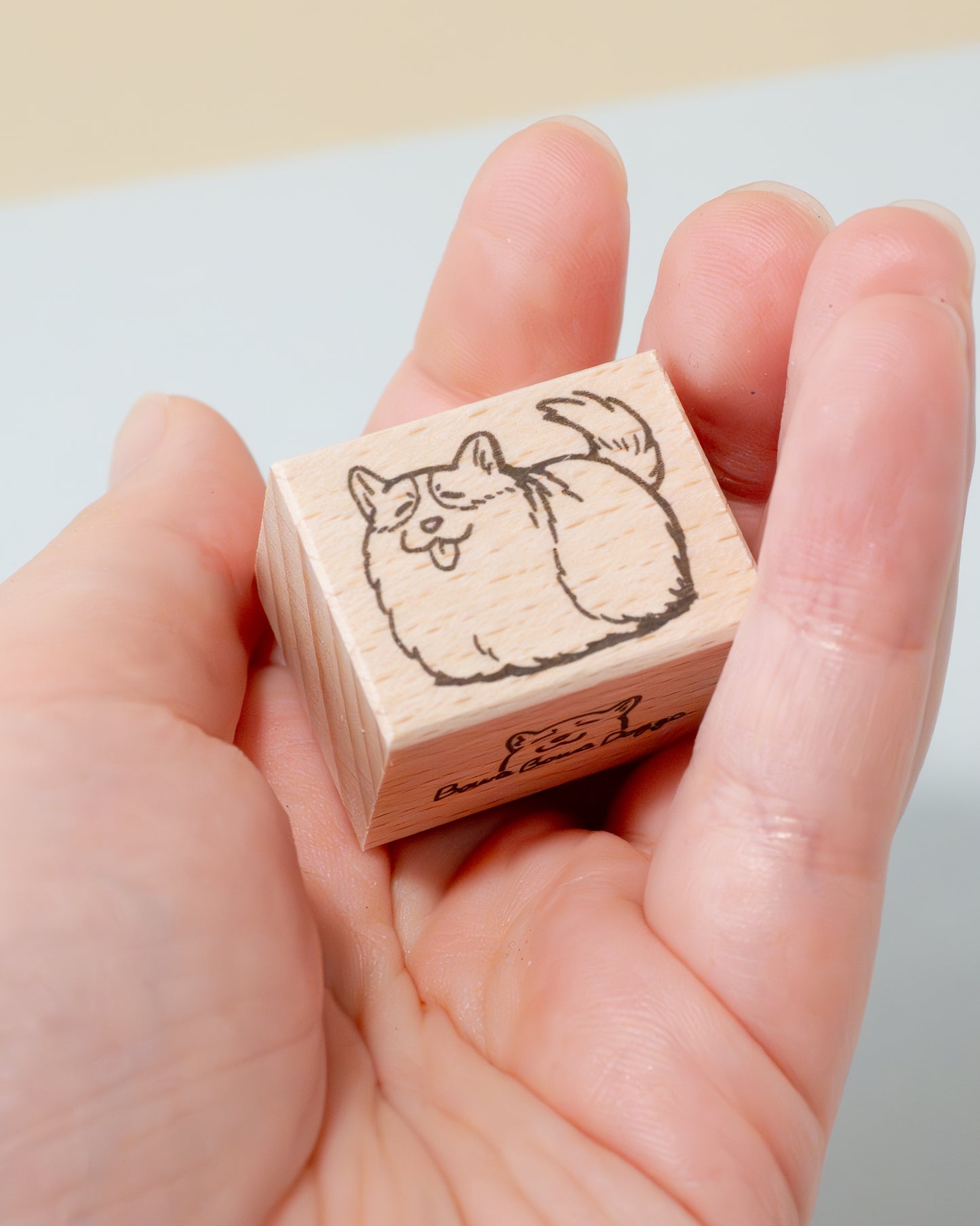 スタンプ "Corgi Loaf (M)"