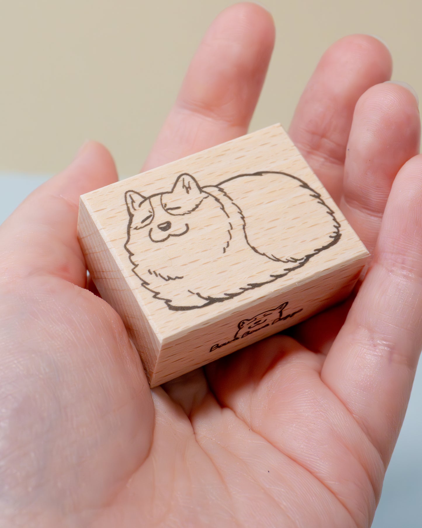 スタンプ "Corgi Loaf (L)"