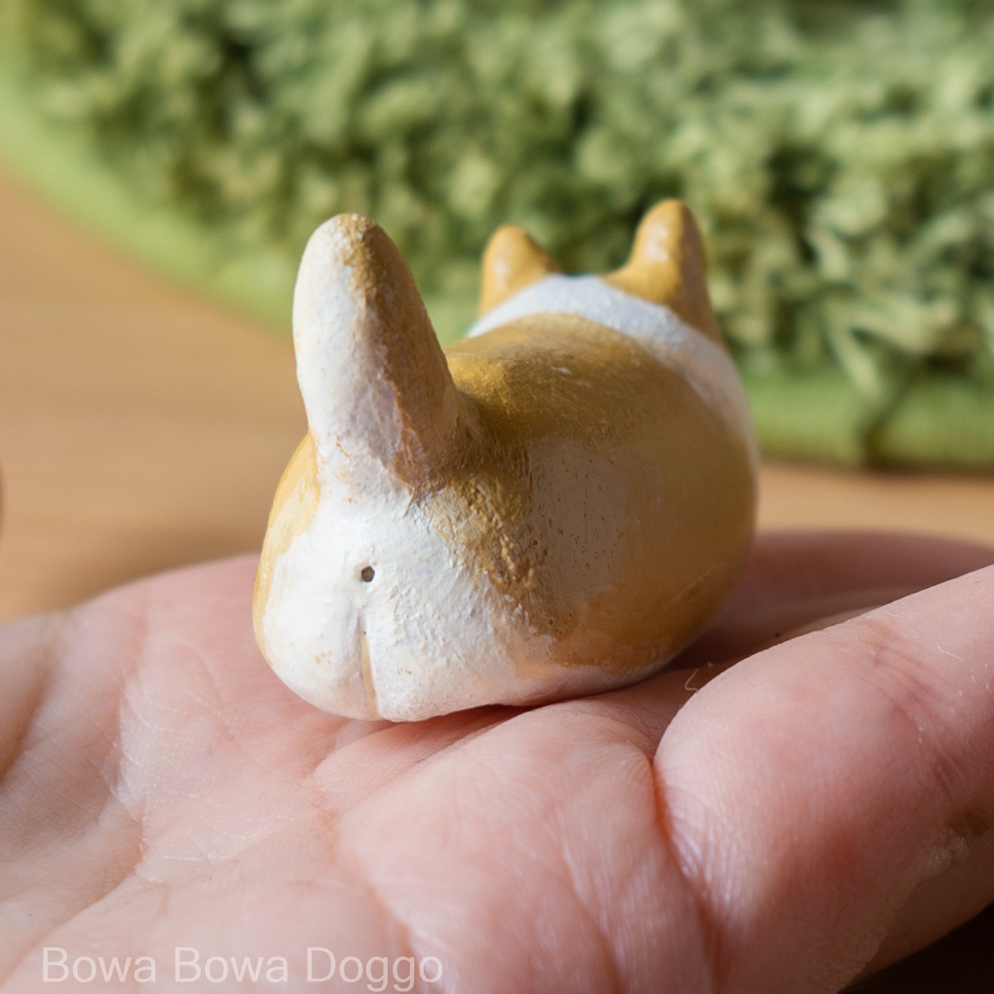 粘土作品: "Desk Friend Corgi"