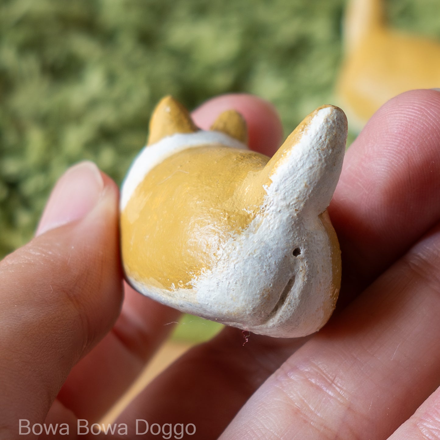粘土作品: "Desk Friend Corgi"