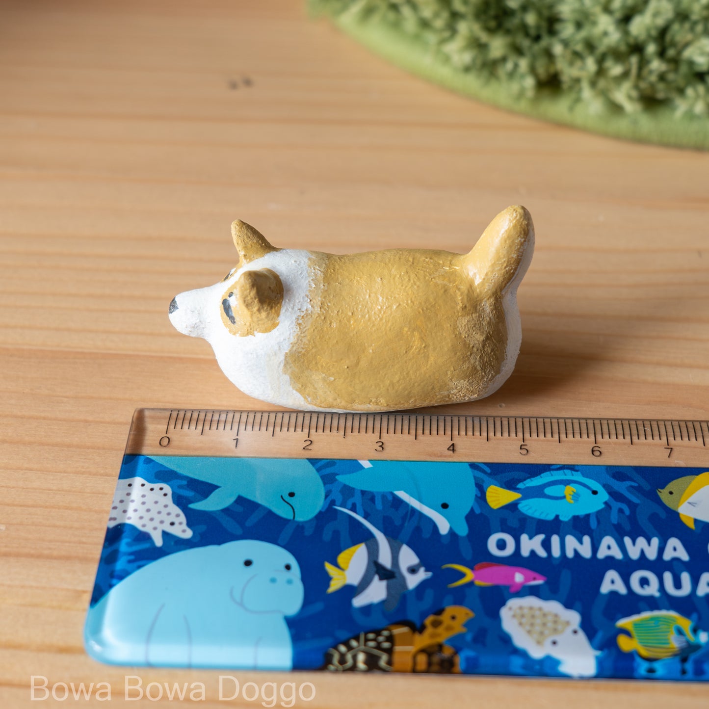 粘土作品: "Desk Friend Corgi"