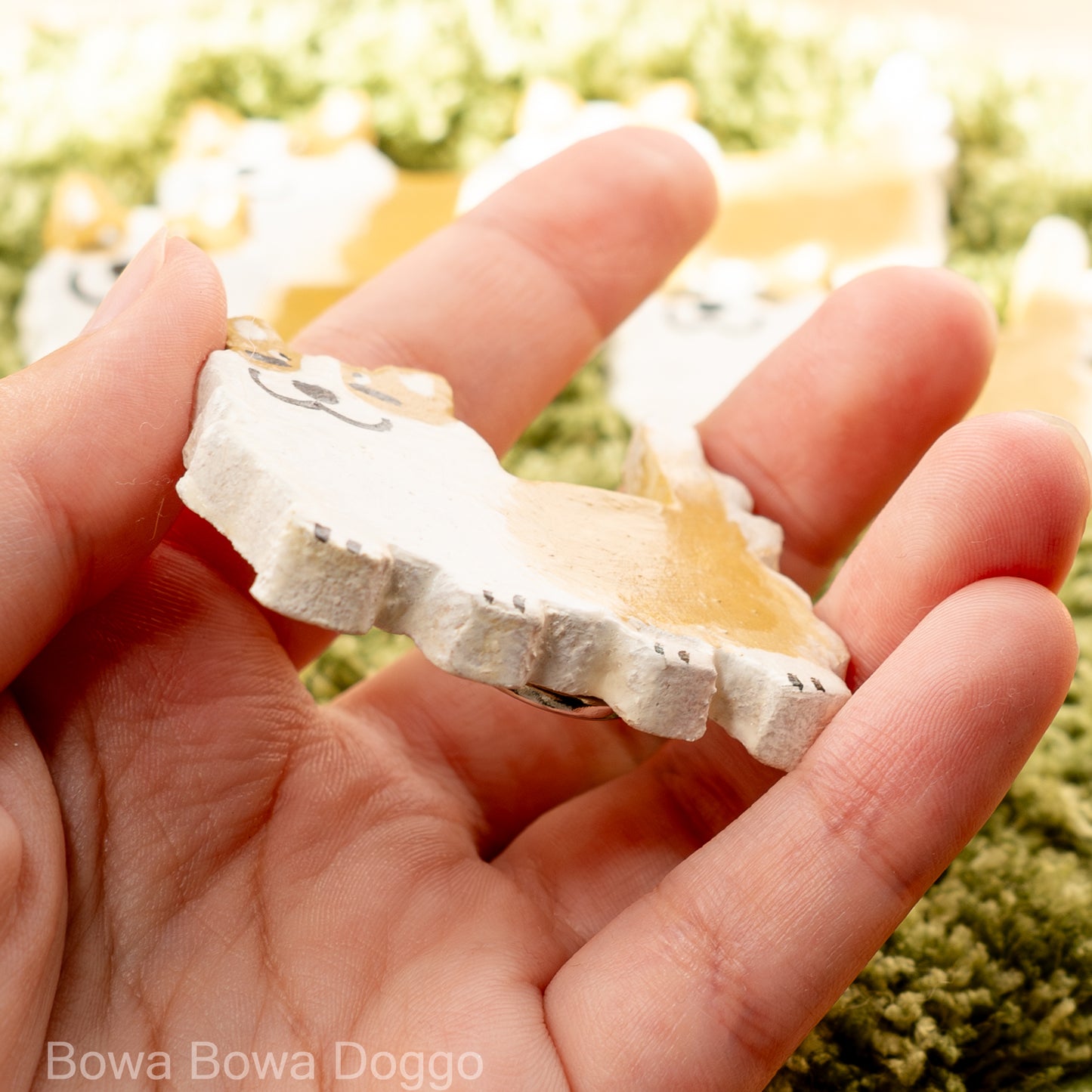 粘土小物: "Corgi Cookie" (ブローチ or マグネット)