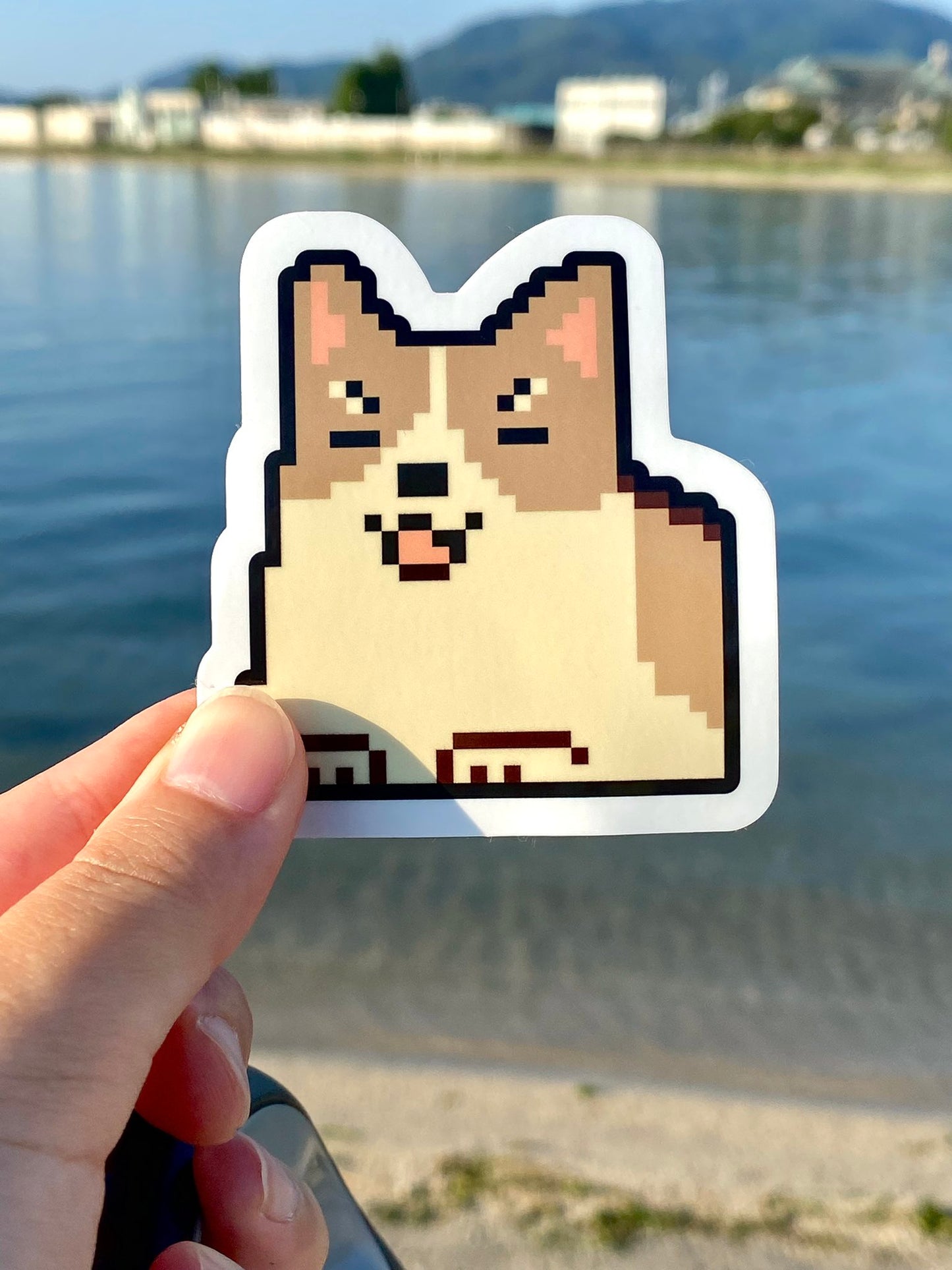 屋外ステッカー: "Pixel Corgi"