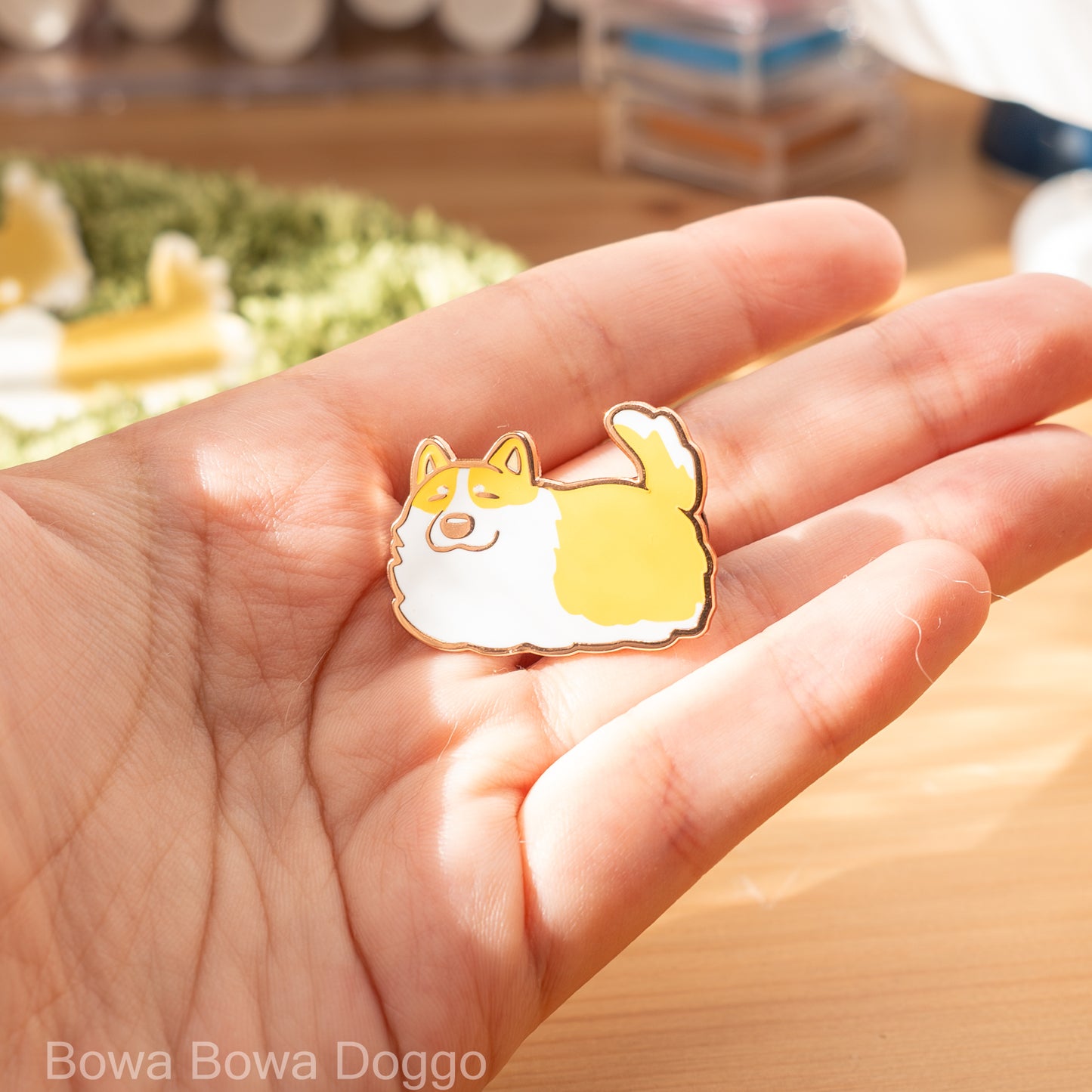 Enamel Pin: "Loaf Corgi"